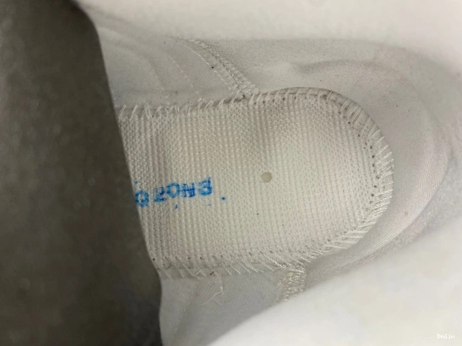Bmlin Jordan Air 414571-160 13 Grey Wolf 0704